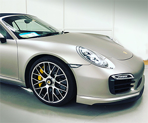 video celcius covering luxury 911 turbo s